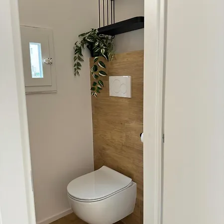Spacious 4 Apartment, 8min Walk To Old Town, Free Parking, New * Bari