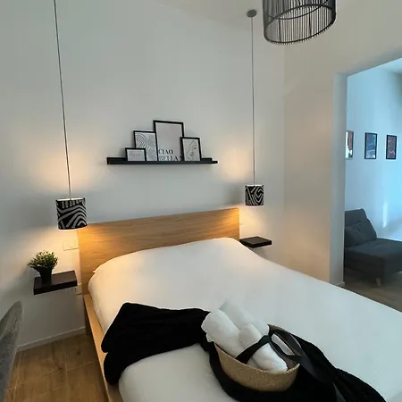 Apartment Spacious 4 Apartment, 8min Walk To Old Town, Free Parking, New