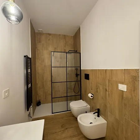 Spacious 4 Apartment, 8min Walk To Old Town, Free Parking, New Apartment