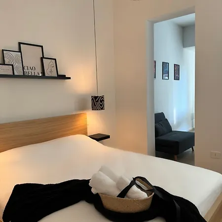 Spacious 4 Apartment, 8min Walk To Old Town, Free Parking, New * Bari